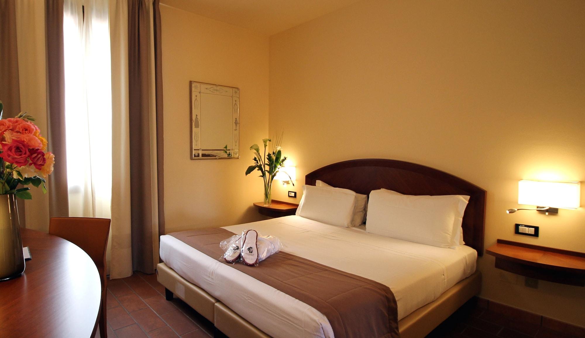 Excel Hotel Naviglio - Ca'Bianca Milan Exterior photo